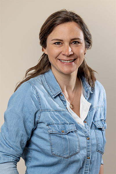 CLAUDIA-ALTMANN Portrait